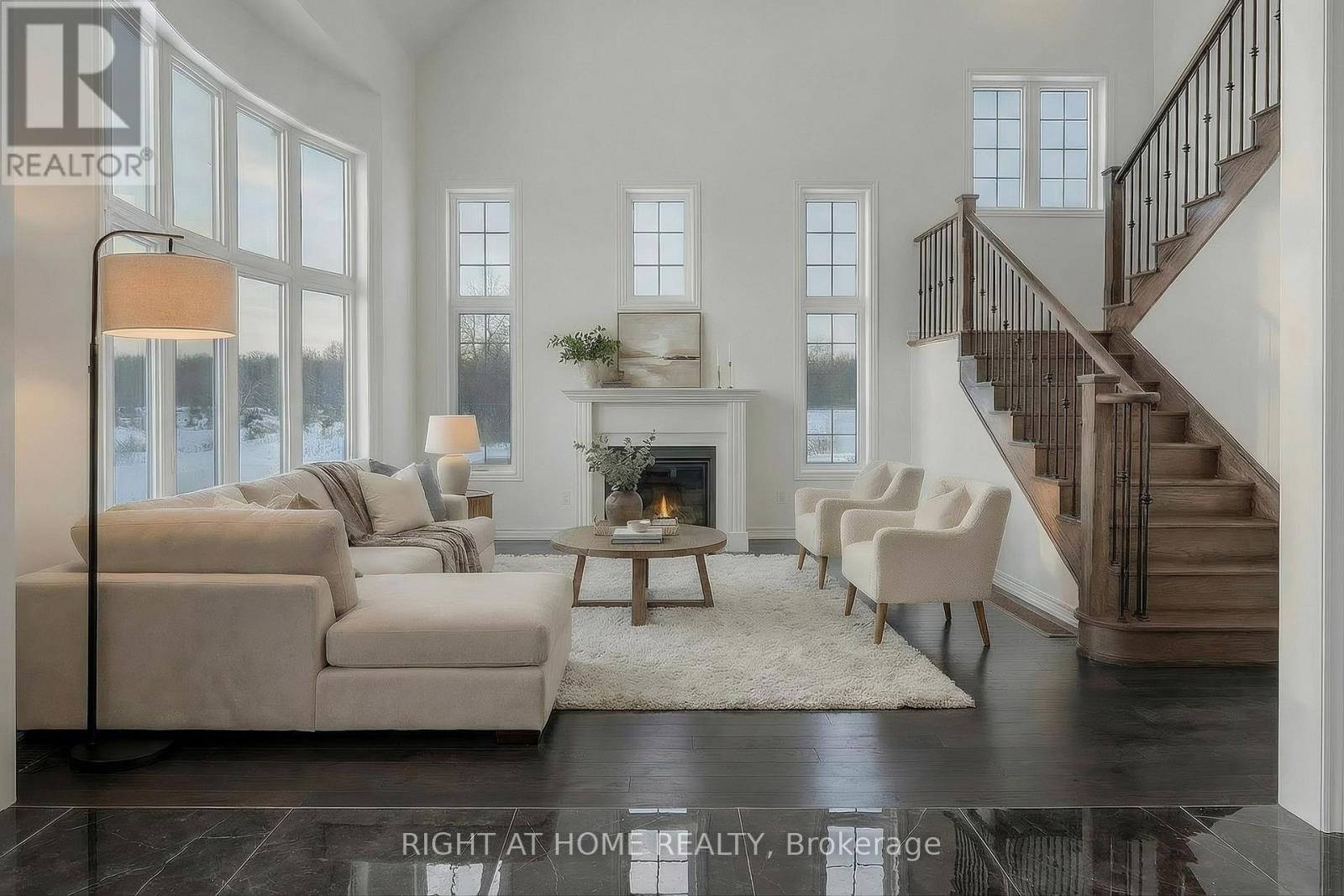 Dining area — open concept to kitchen