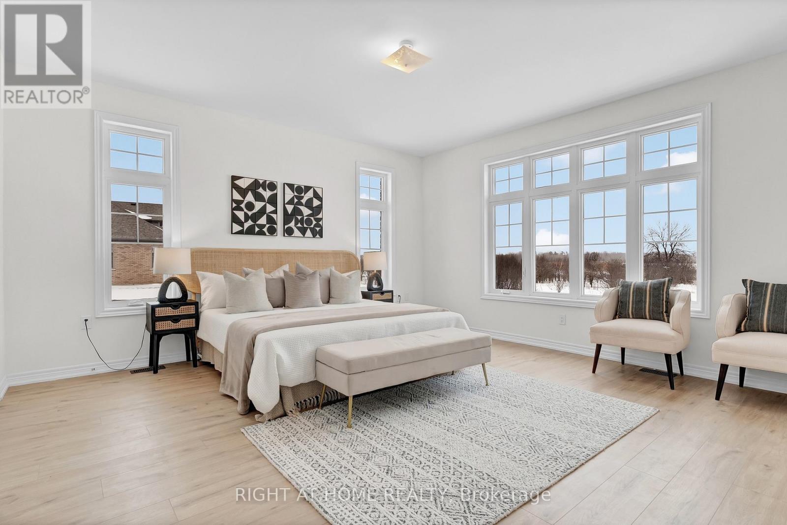 Primary bedroom — spacious, walk-in closet