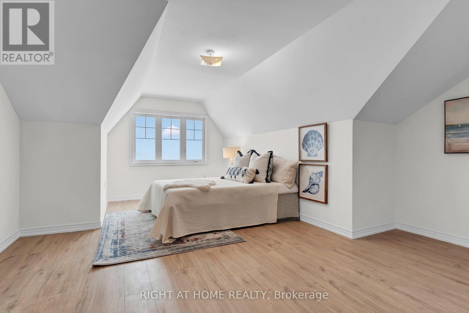Bedroom 5 — alternate angle